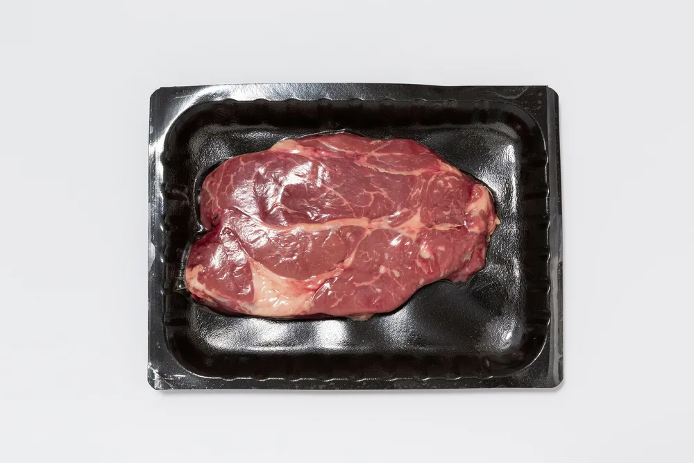 Key Benefits of Thermoforming Vacuum Packaging for Beef Steak Processing - detail image 2
